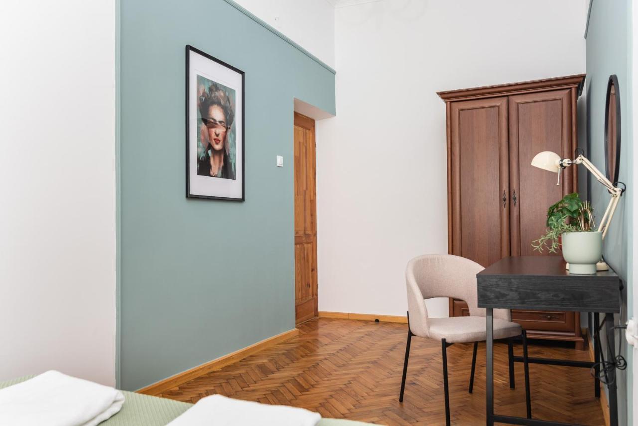 Classy Old Town Apartment - By Upstairs Cracovia Esterno foto