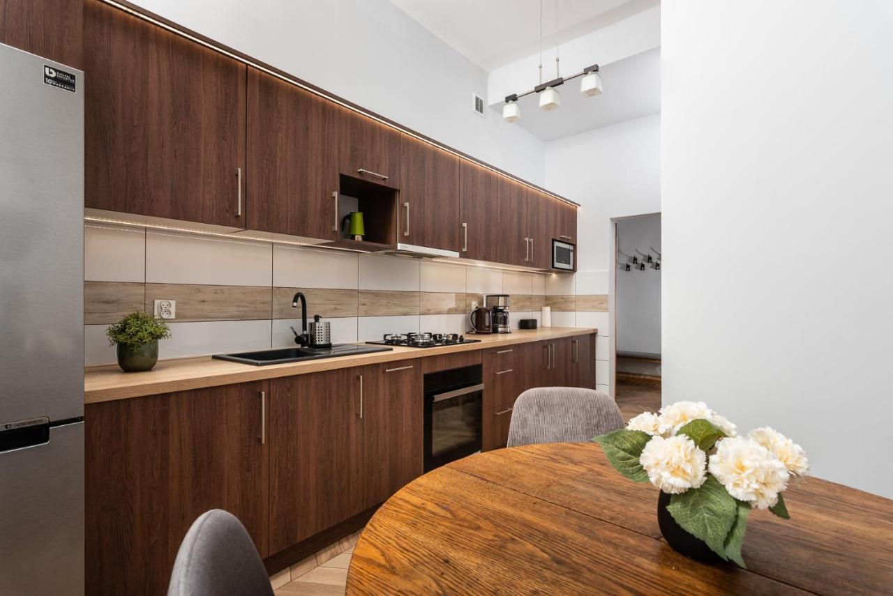 Classy Old Town Apartment - By Upstairs Cracovia Esterno foto